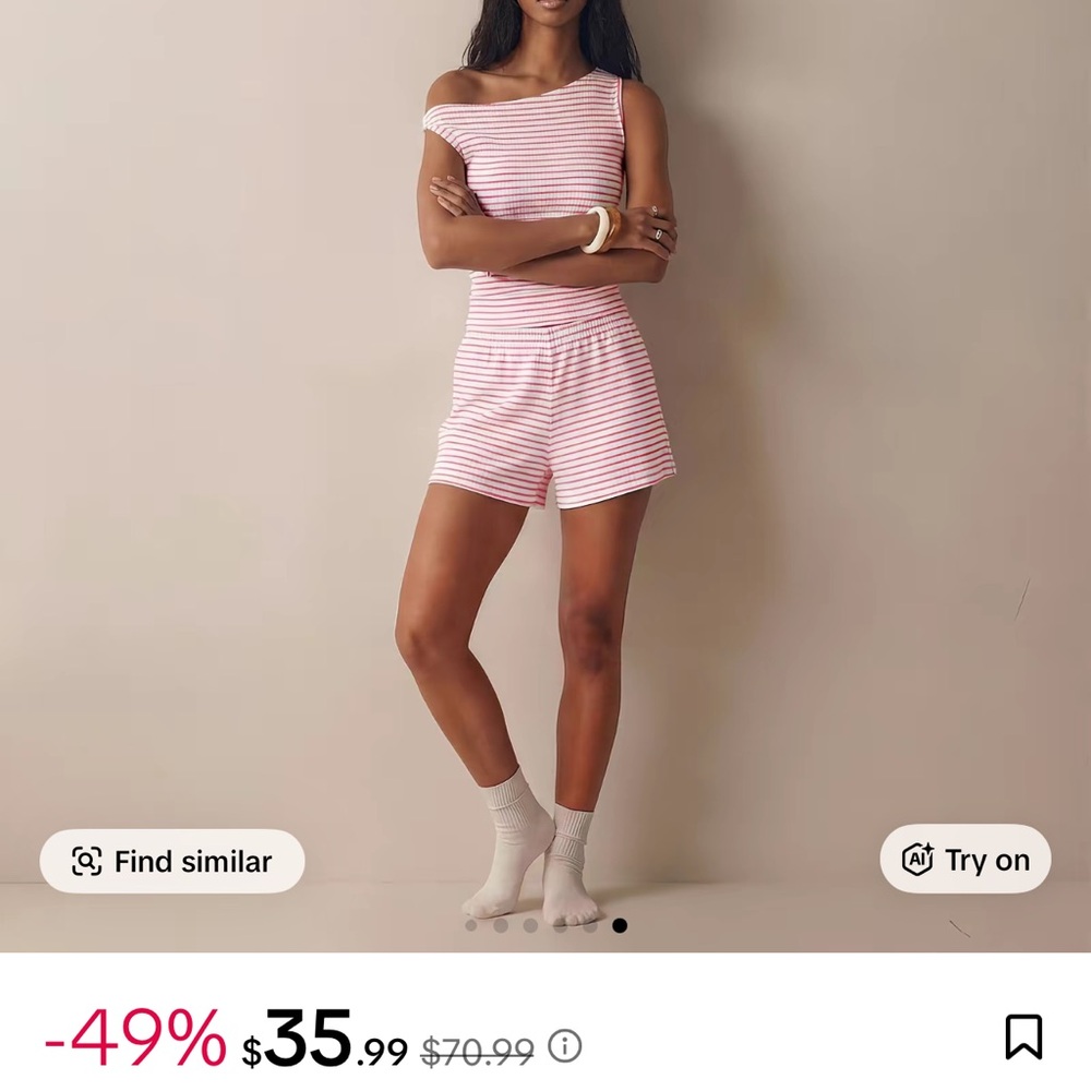 Trendy Queen Striped Pink and White Lounge Crop Top and High Waisted Shorts